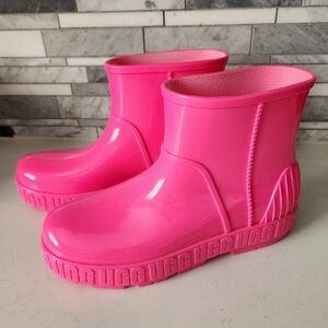 Bubblegum Pink Ugg Rainboots